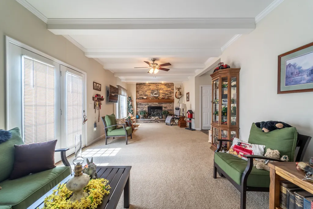 1939 College Hill Road Waco KY 40385