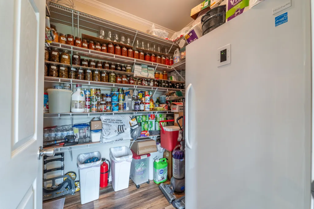 1939 College Hill Road Waco KY 40385