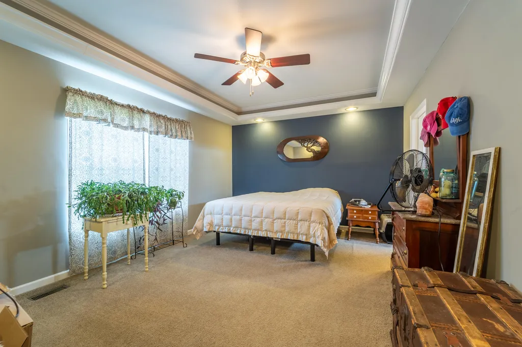 1939 College Hill Road Waco KY 40385