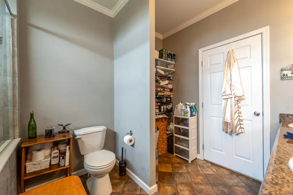 1939 College Hill Road Waco KY 40385