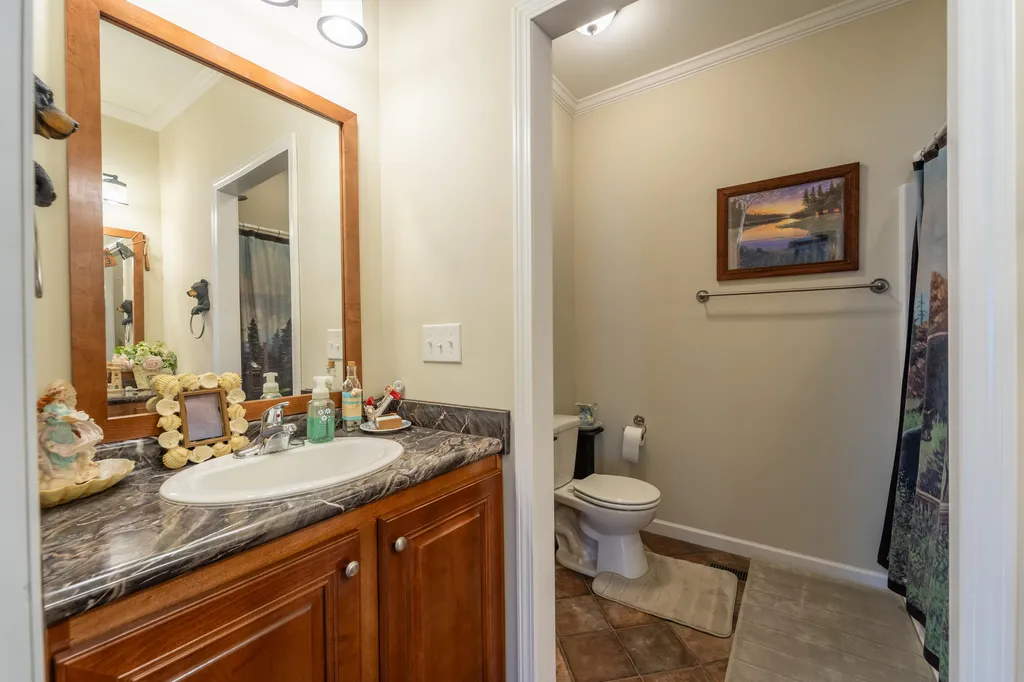 1939 College Hill Road Waco KY 40385