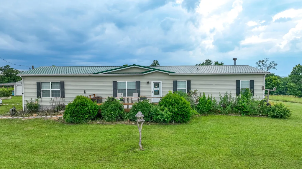 1939 College Hill Road Waco KY 40385