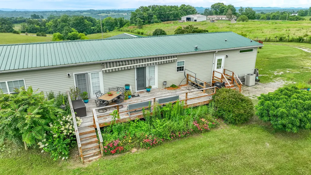1939 College Hill Road Waco KY 40385