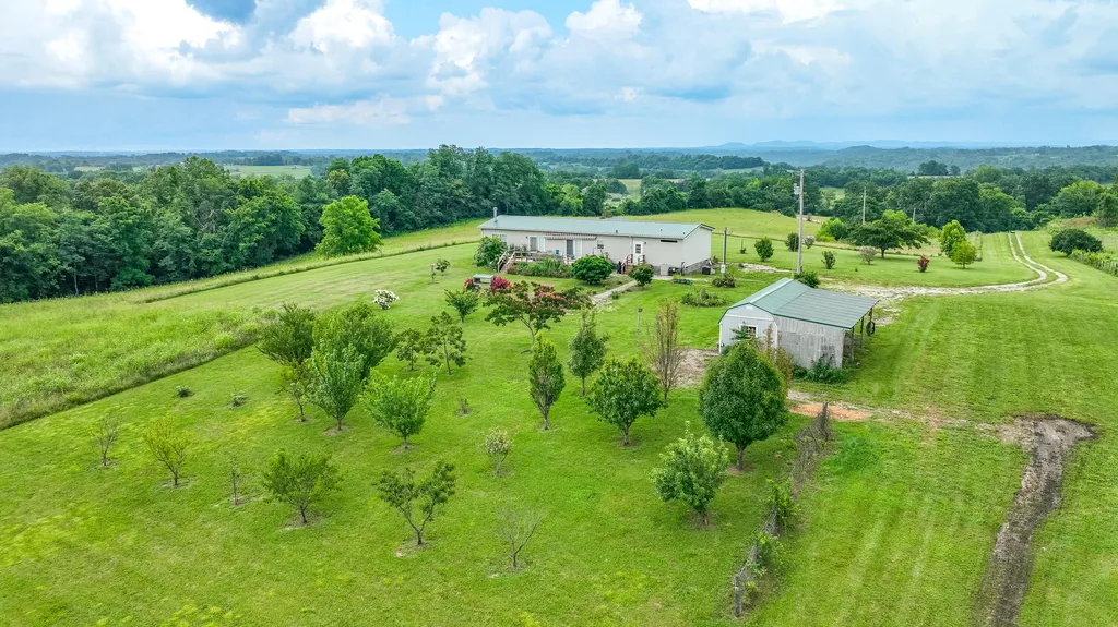 1939 College Hill Road Waco KY 40385