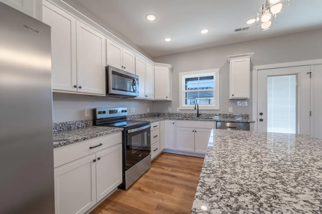 219 Navajo Drive Richmond KY 40475