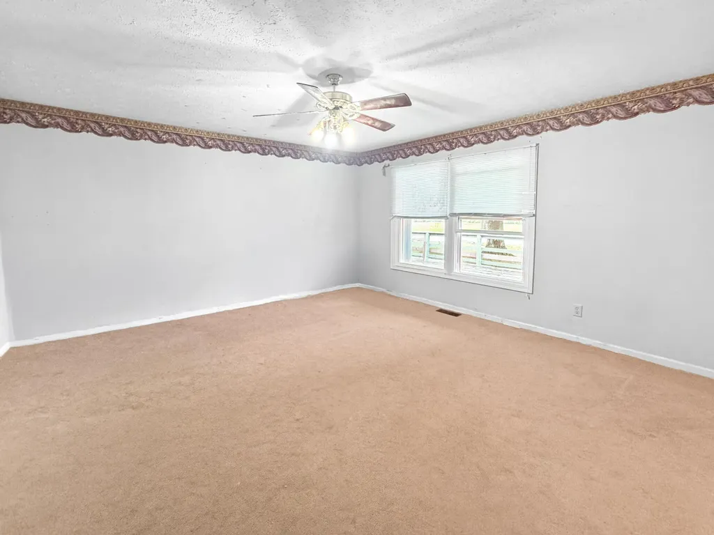 3655 Kelley Road Kevil KY 42053