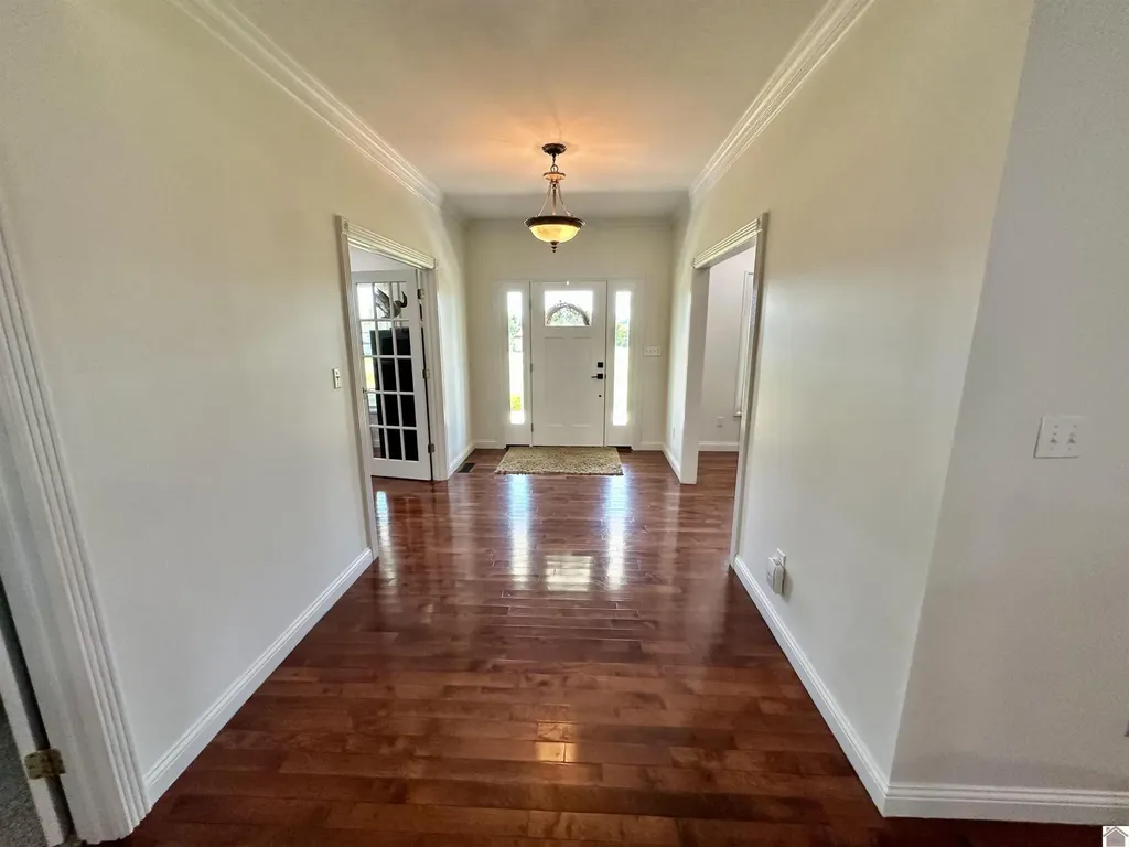 81 Oak Shadow Lane Benton KY 42025
