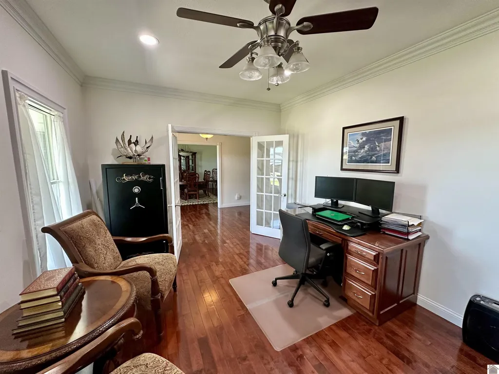 81 Oak Shadow Lane Benton KY 42025