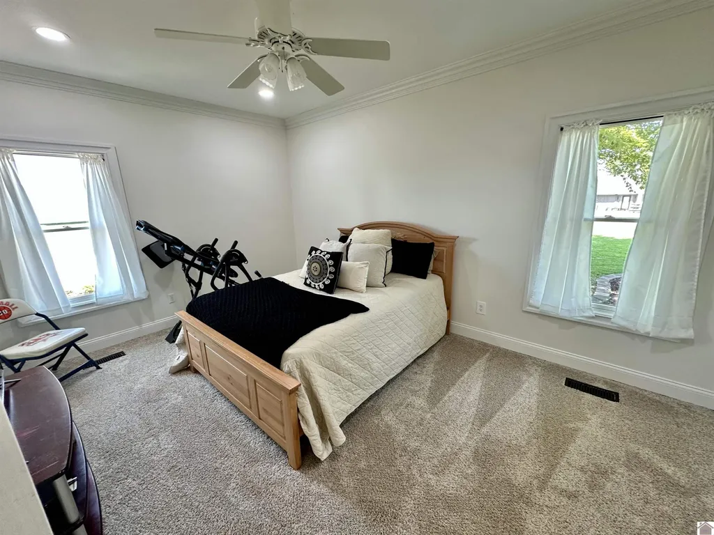 81 Oak Shadow Lane Benton KY 42025