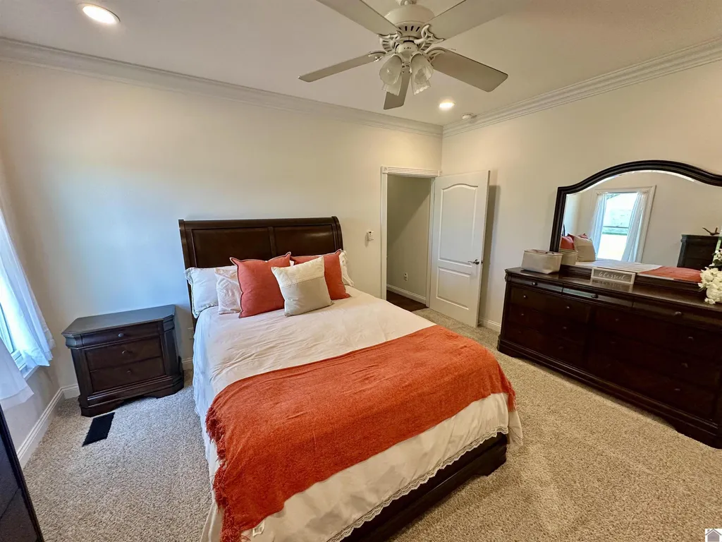 81 Oak Shadow Lane Benton KY 42025