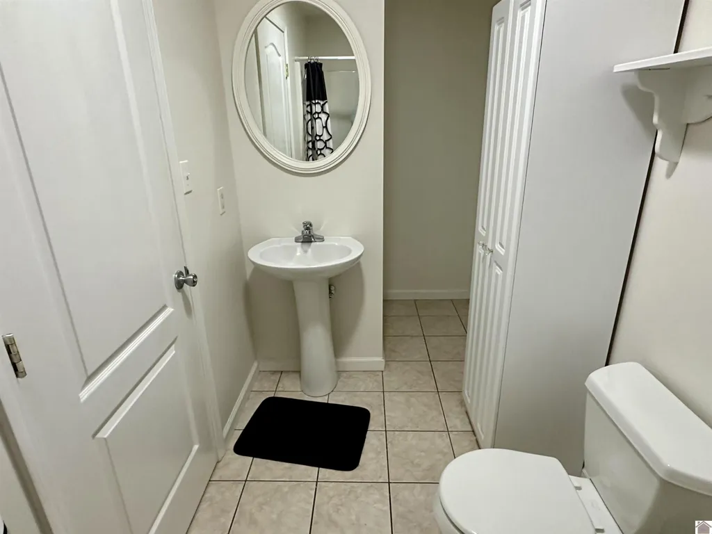 81 Oak Shadow Lane Benton KY 42025