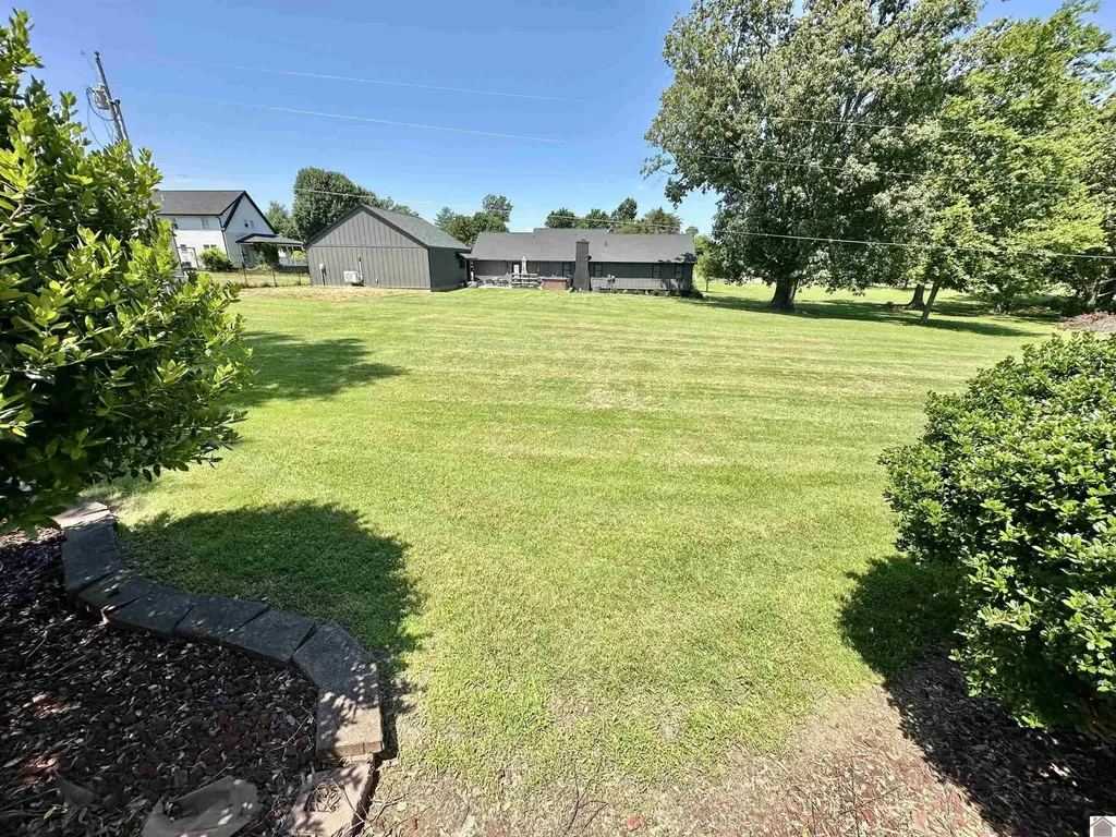 81 Oak Shadow Lane Benton KY 42025
