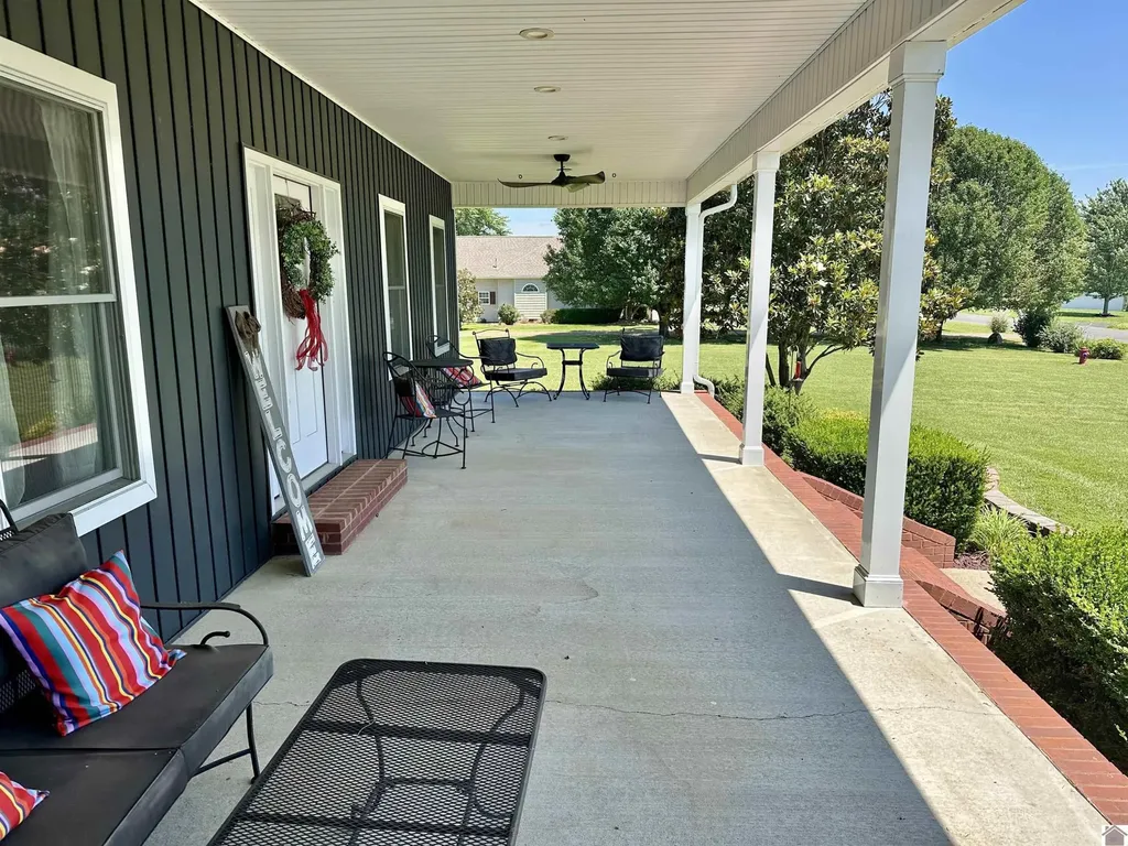 81 Oak Shadow Lane Benton KY 42025