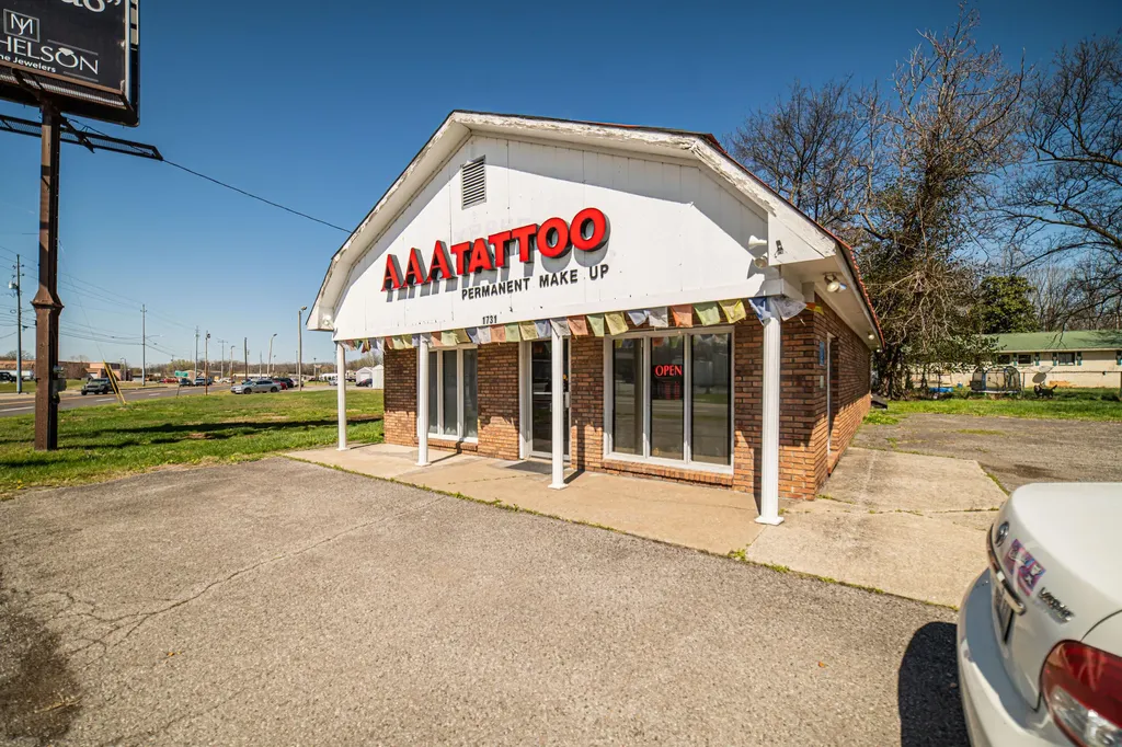1731 Irvin Cobb Drive Paducah KY 42003