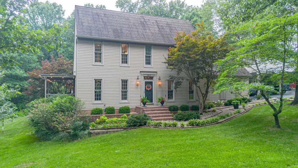 161 Shadybrook Lane Benton KY 42025