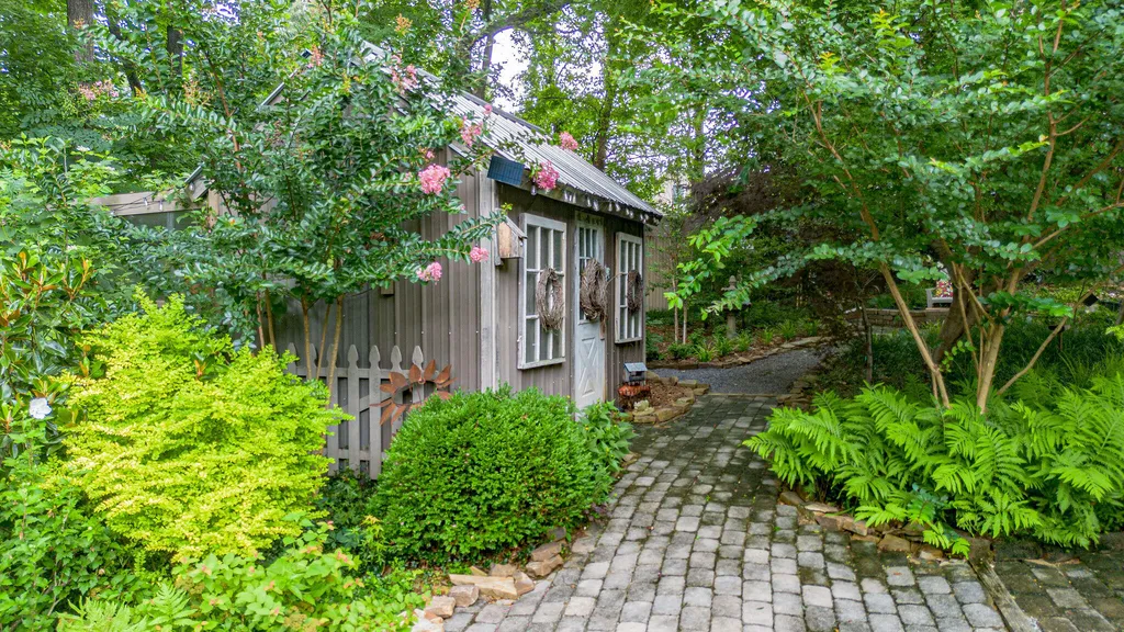161 Shadybrook Lane Benton KY 42025