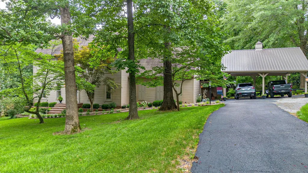 161 Shadybrook Lane Benton KY 42025