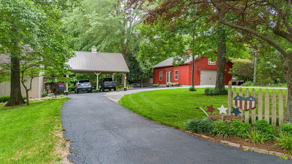161 Shadybrook Lane Benton KY 42025