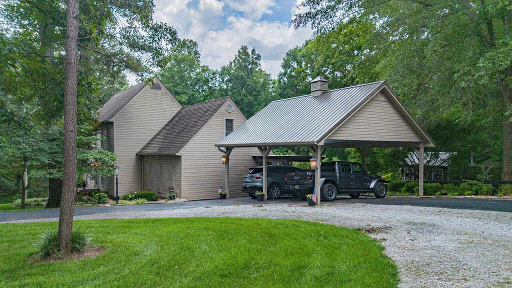 161 Shadybrook Lane Benton KY 42025