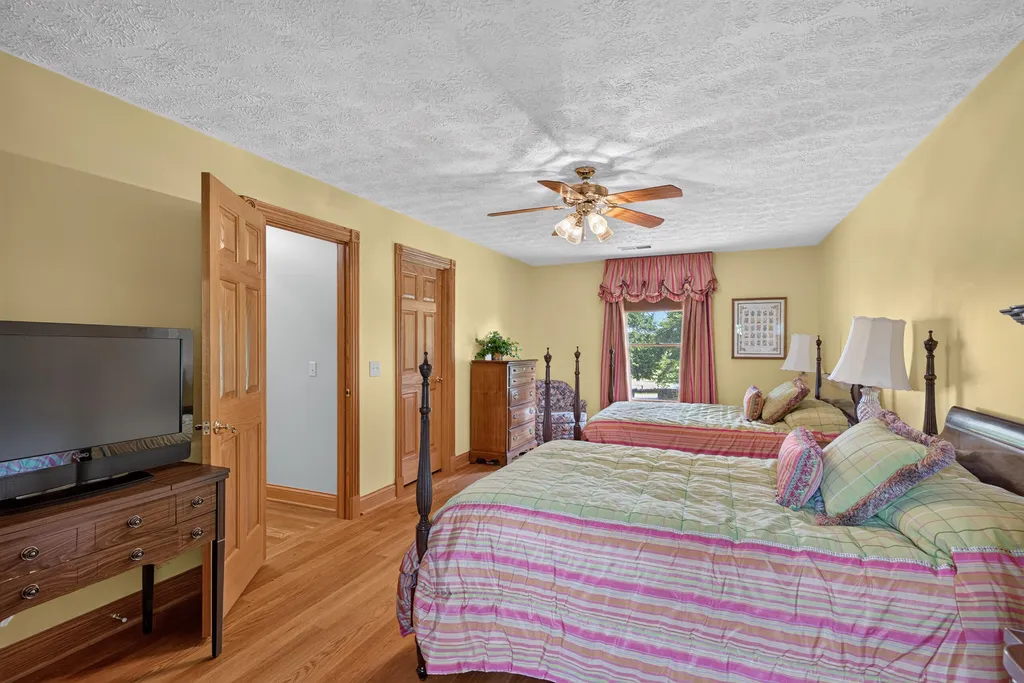 5845 Ky Highway 590 Lancaster KY 40444