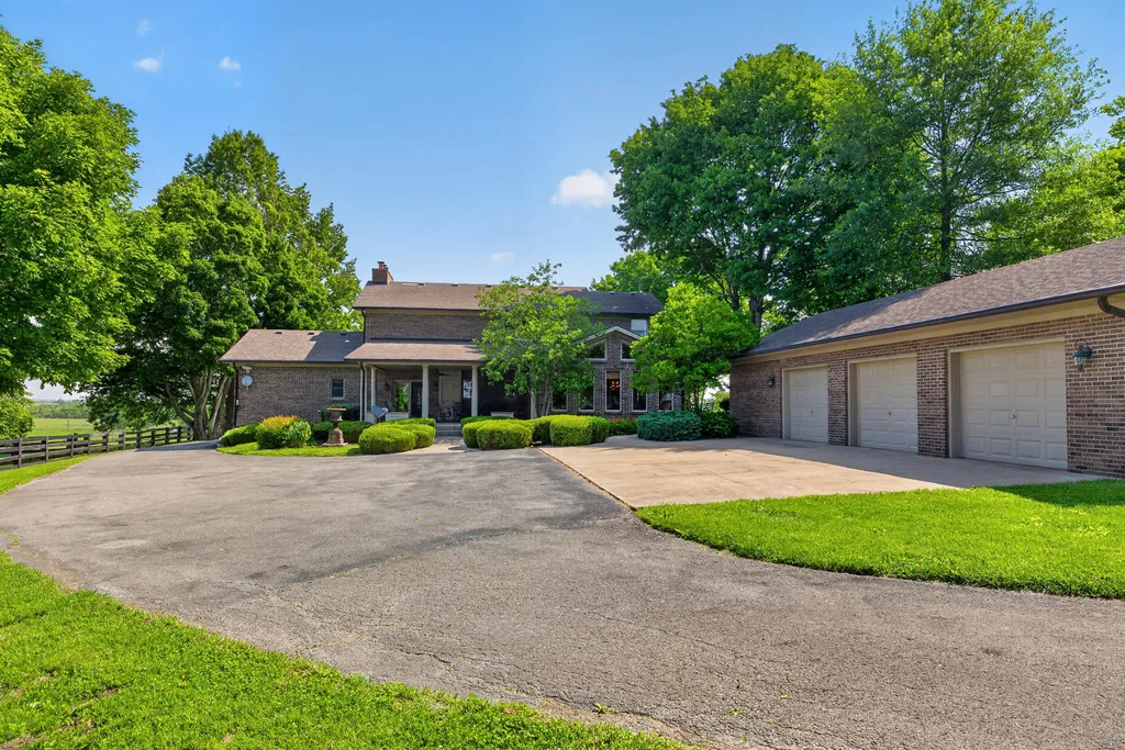 5845 Ky Highway 590 Lancaster KY 40444