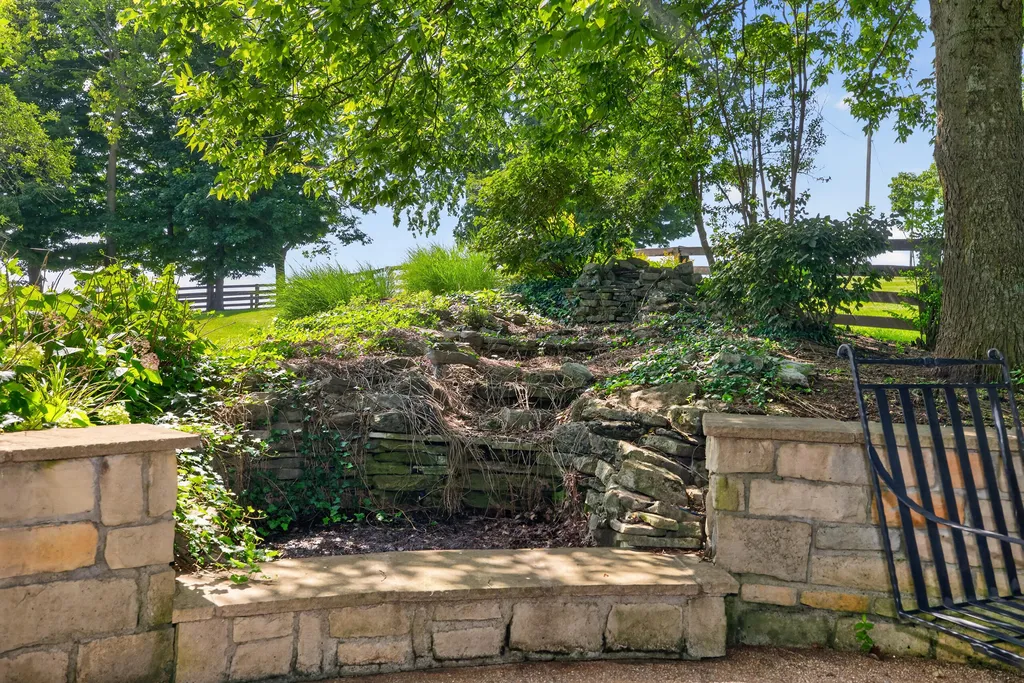 5845 Ky Highway 590 Lancaster KY 40444