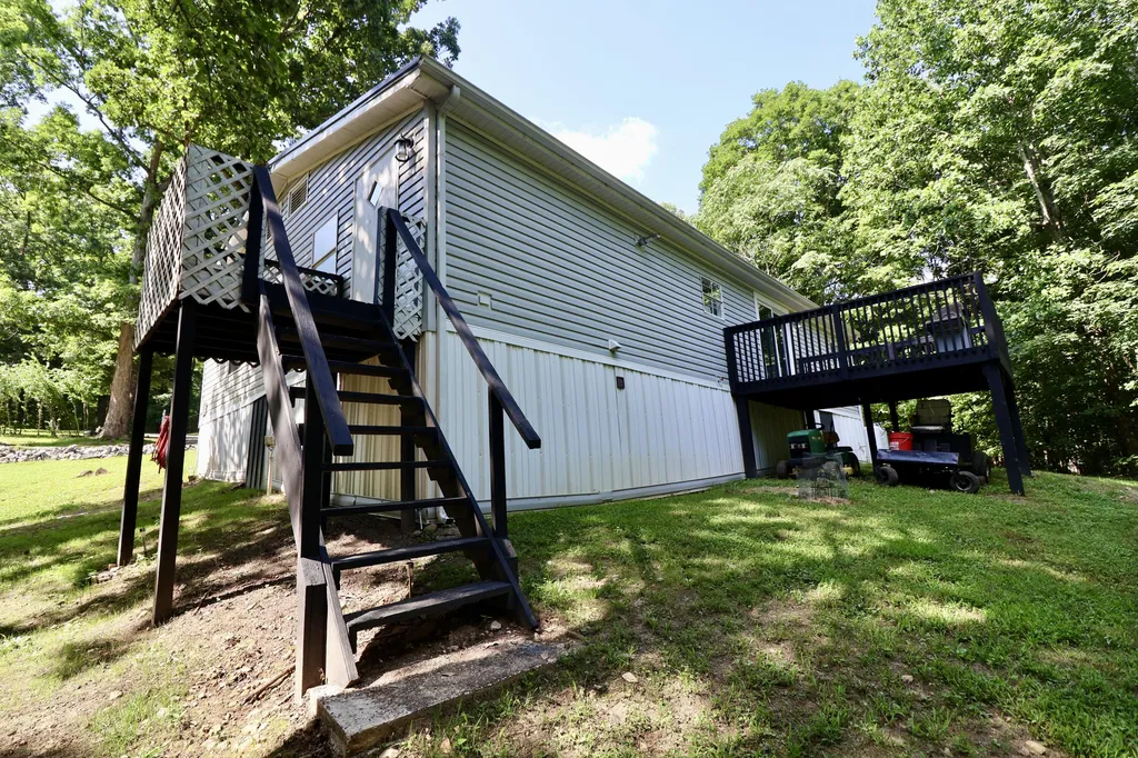 3028 Riley Hollow Road Cadiz KY 42211