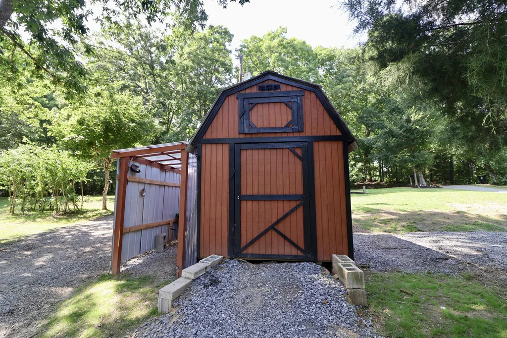 3028 Riley Hollow Road Cadiz KY 42211