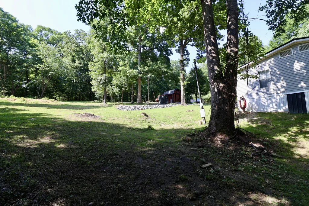 3028 Riley Hollow Road Cadiz KY 42211