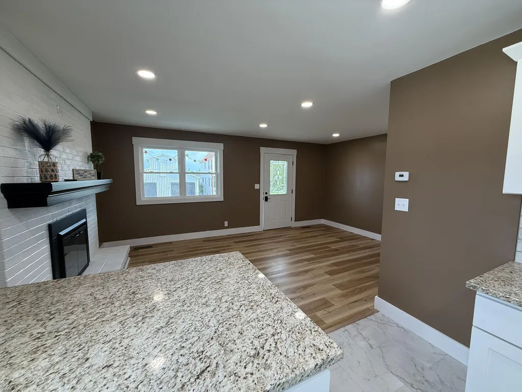 65 Enterprise Lane Gilbertsville KY 42044