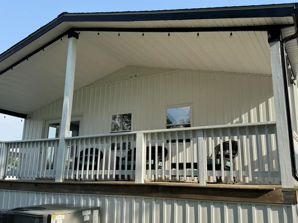 65 Enterprise Lane Gilbertsville KY 42044
