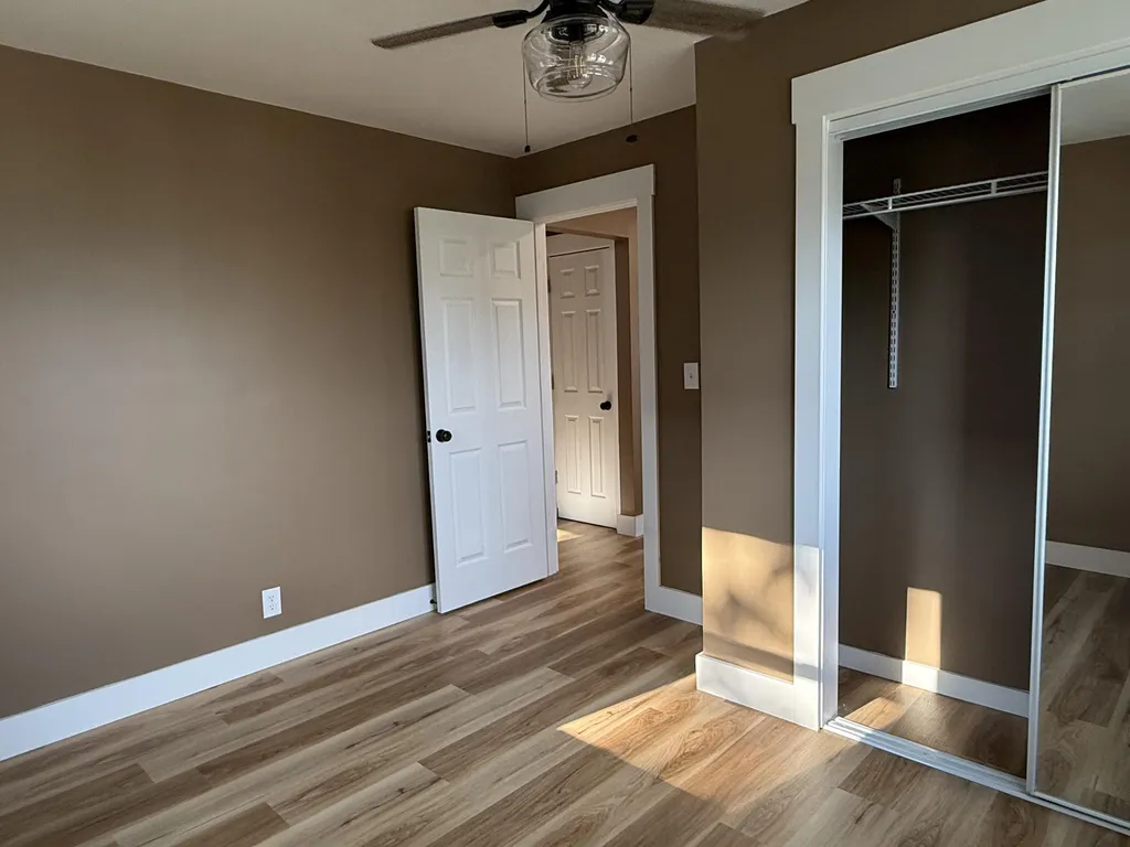 65 Enterprise Lane Gilbertsville KY 42044
