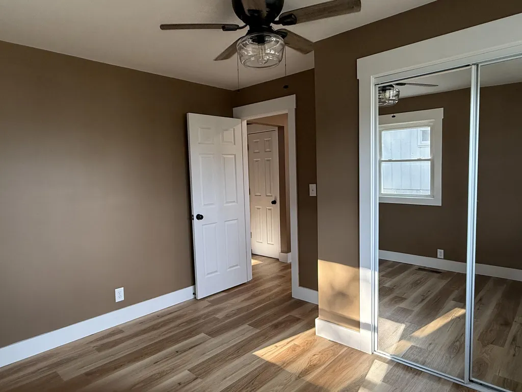 65 Enterprise Lane Gilbertsville KY 42044