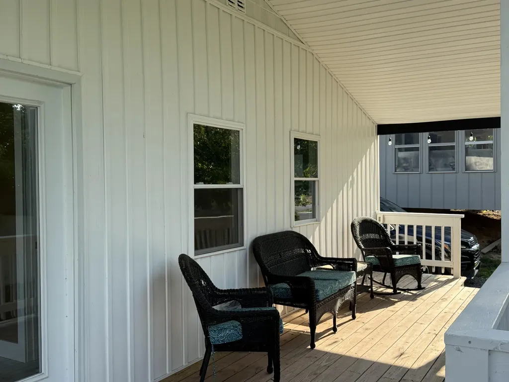 65 Enterprise Lane Gilbertsville KY 42044