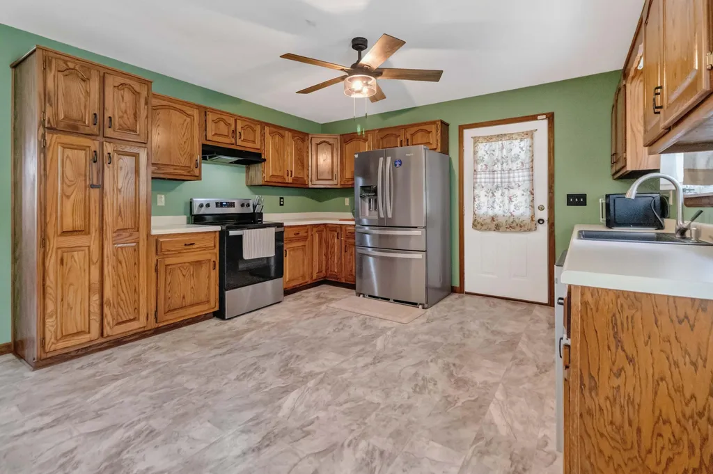 986 Tennessee Ridge Road Liberty KY 42539
