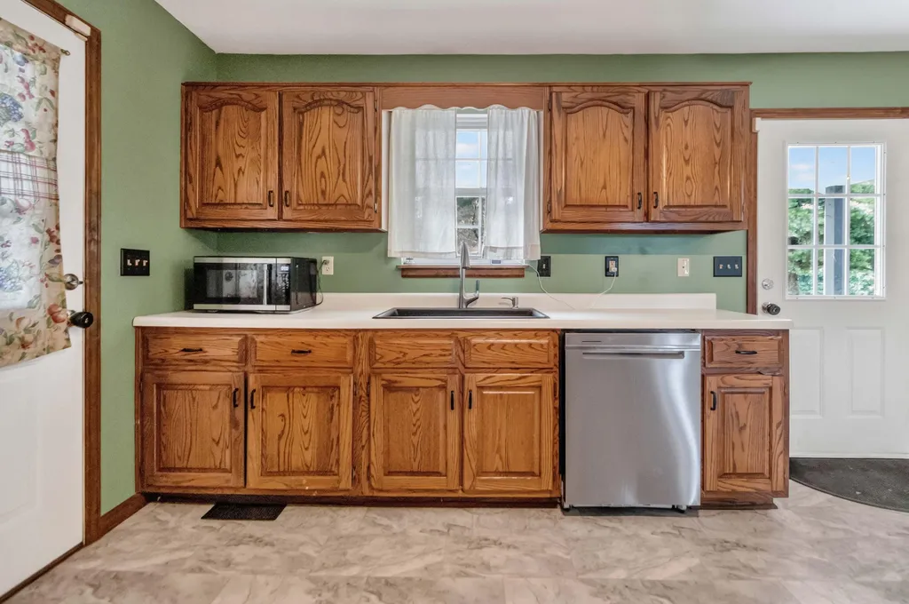 986 Tennessee Ridge Road Liberty KY 42539