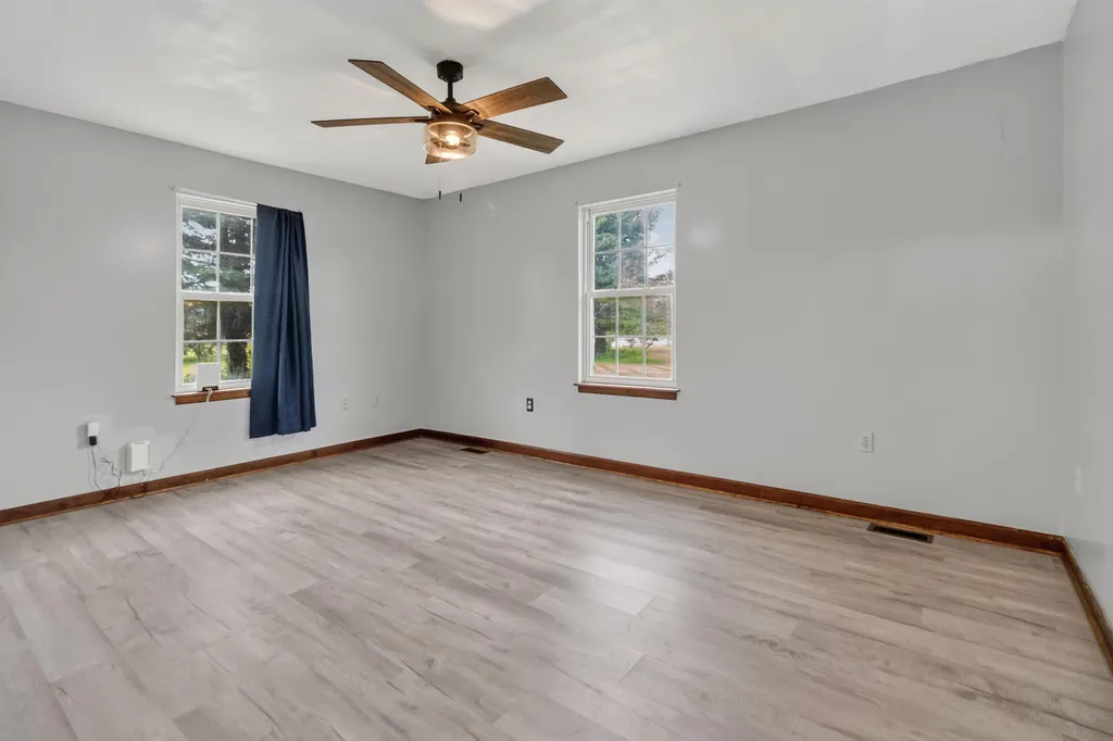 986 Tennessee Ridge Road Liberty KY 42539