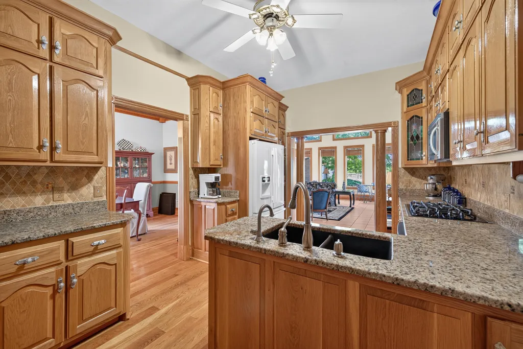 5845 Ky Highway 590 Lancaster KY 40444