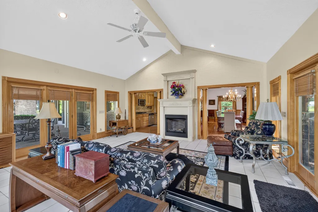 5845 Ky Highway 590 Lancaster KY 40444