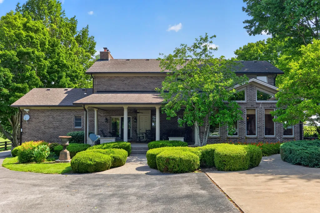 5845 Ky Highway 590 Lancaster KY 40444