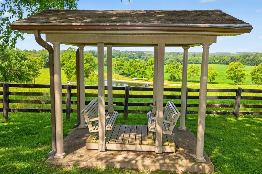 5845 Ky Highway 590 Lancaster KY 40444