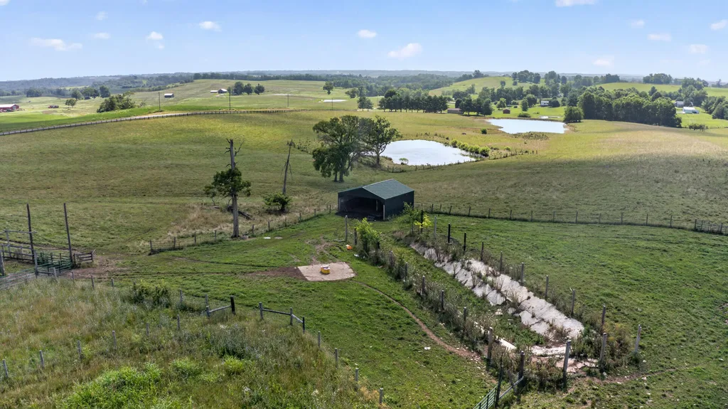 5845 Ky Highway 590 Lancaster KY 40444