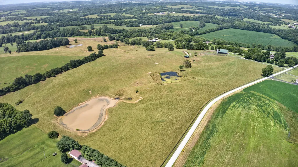 5845 Ky Highway 590 Lancaster KY 40444