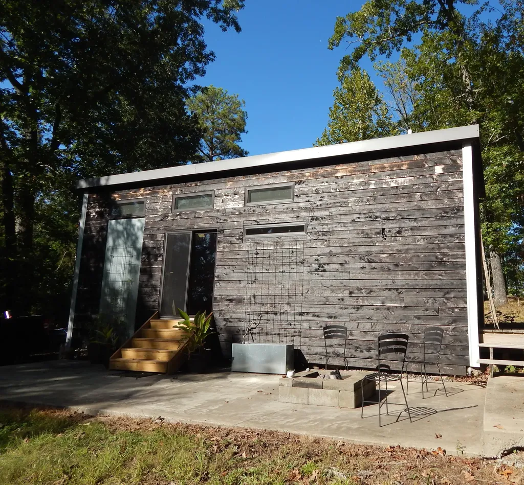 94 Riveria Road Gilbertsville KY 42044