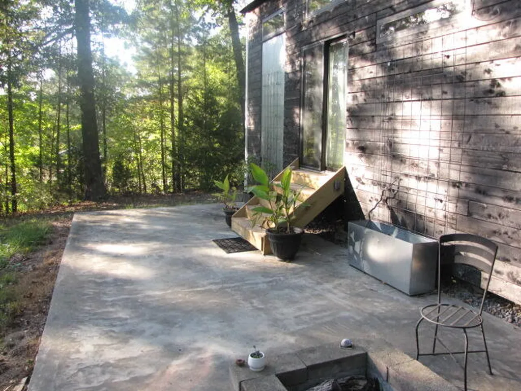 94 Riveria Road Gilbertsville KY 42044