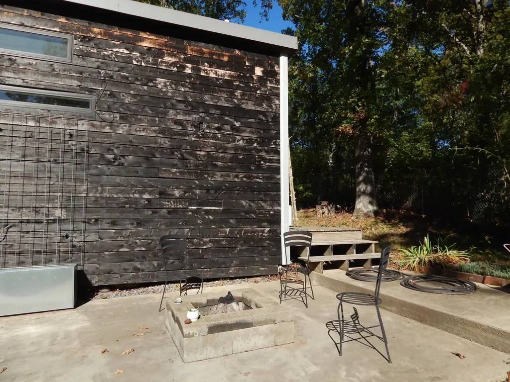94 Riveria Road Gilbertsville KY 42044