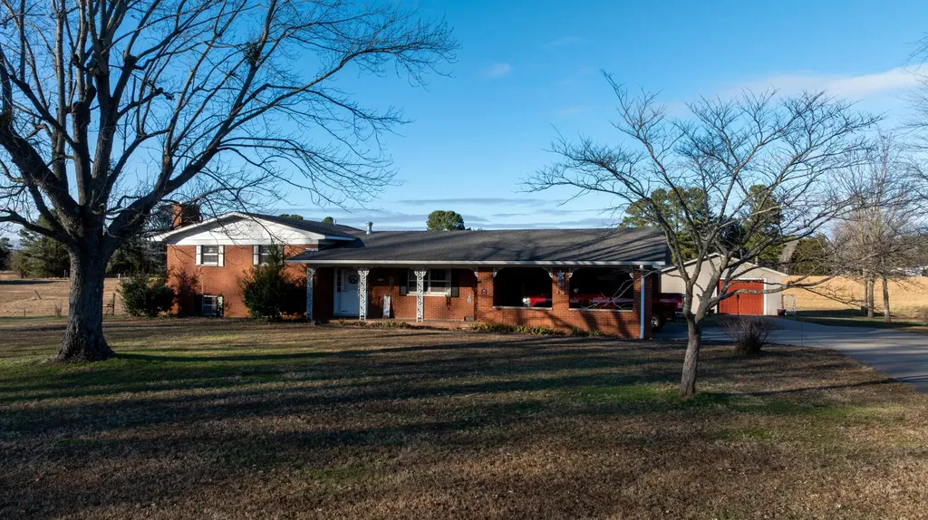 3458 Palma Road Calvert City KY 42029