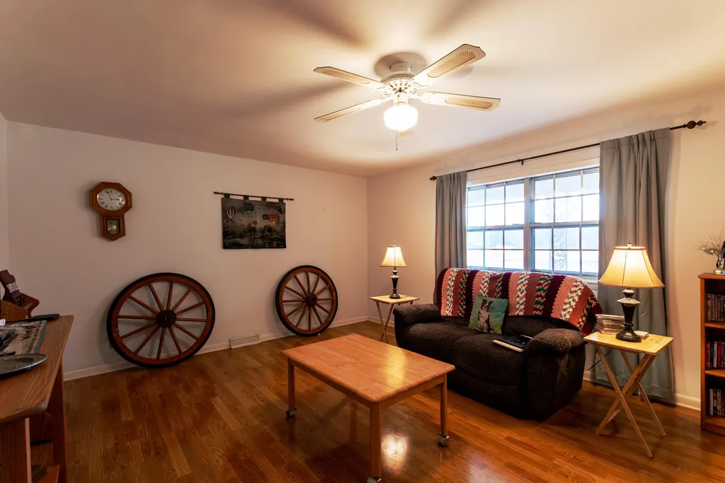 3458 Palma Road Calvert City KY 42029