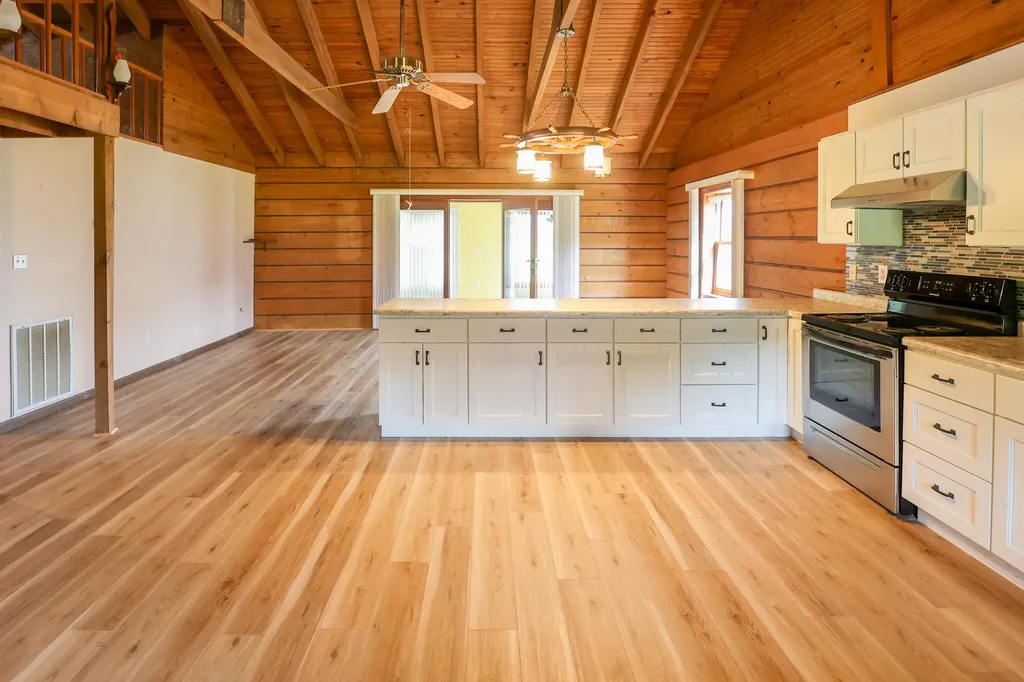 32 Palasades Lane Hardin KY 42048