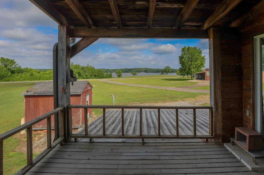 32 Palasades Lane Hardin KY 42048